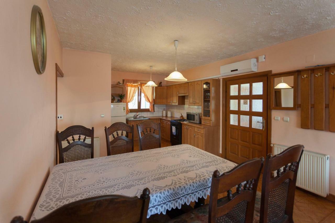 Rooms Maria Слуни Экстерьер фото